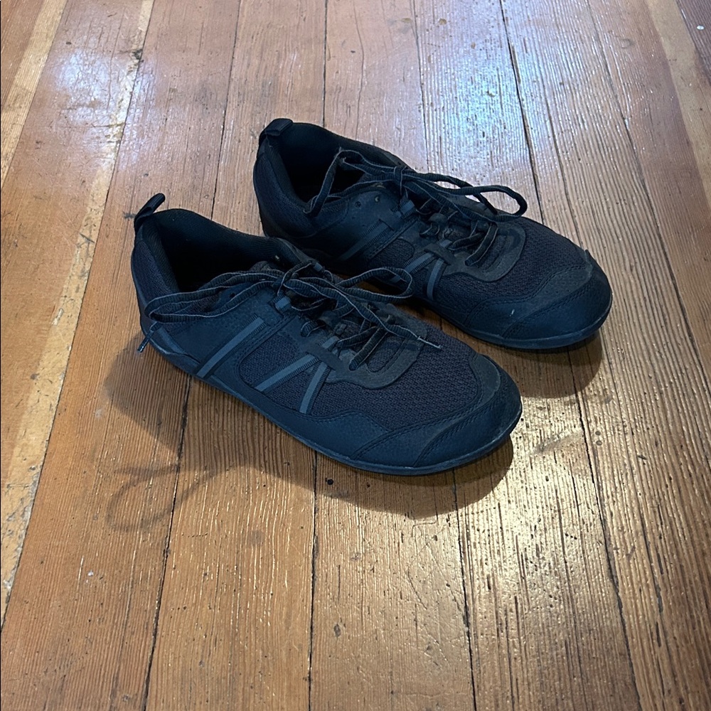 XEROSHOES women’s 9 PRIO Black barefoot minimalist Athletic Shoes EUC